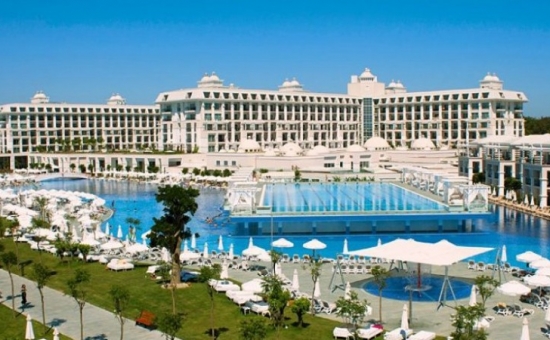 TİTANİC DELUXE BELEK