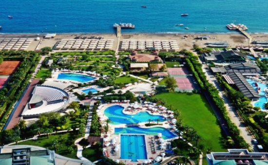 SHERWOOD BREEZES RESORT