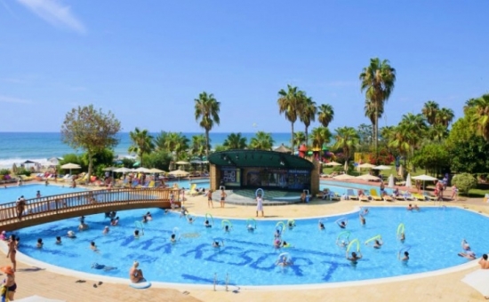 MC BEACH HOTEL